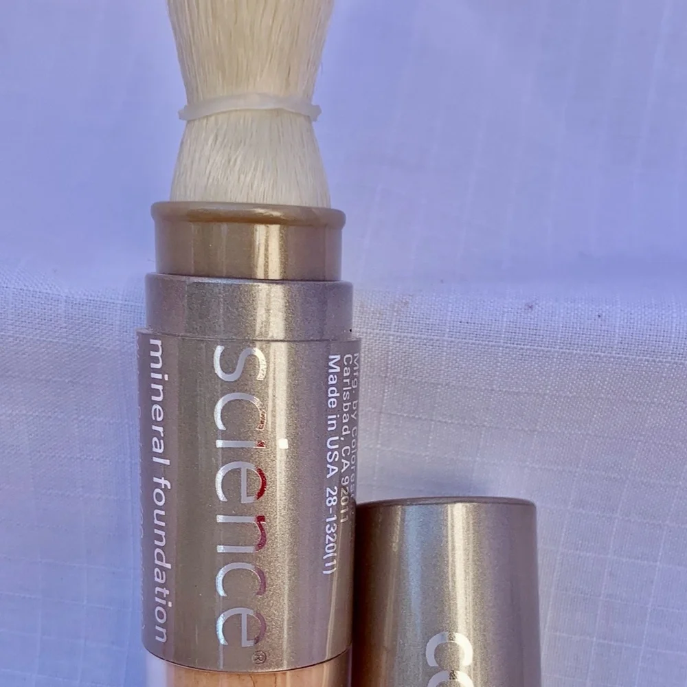 Sunforgettable Brush On Mineral Sunsceen SPF 20 BONUS